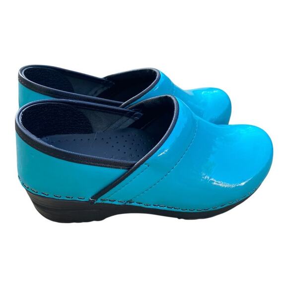 Sanita Clogs Womens Turquoise Patent Leather Slip-On Nurse Shoes Size EUR 35 US4 - Picture 6 of 15
